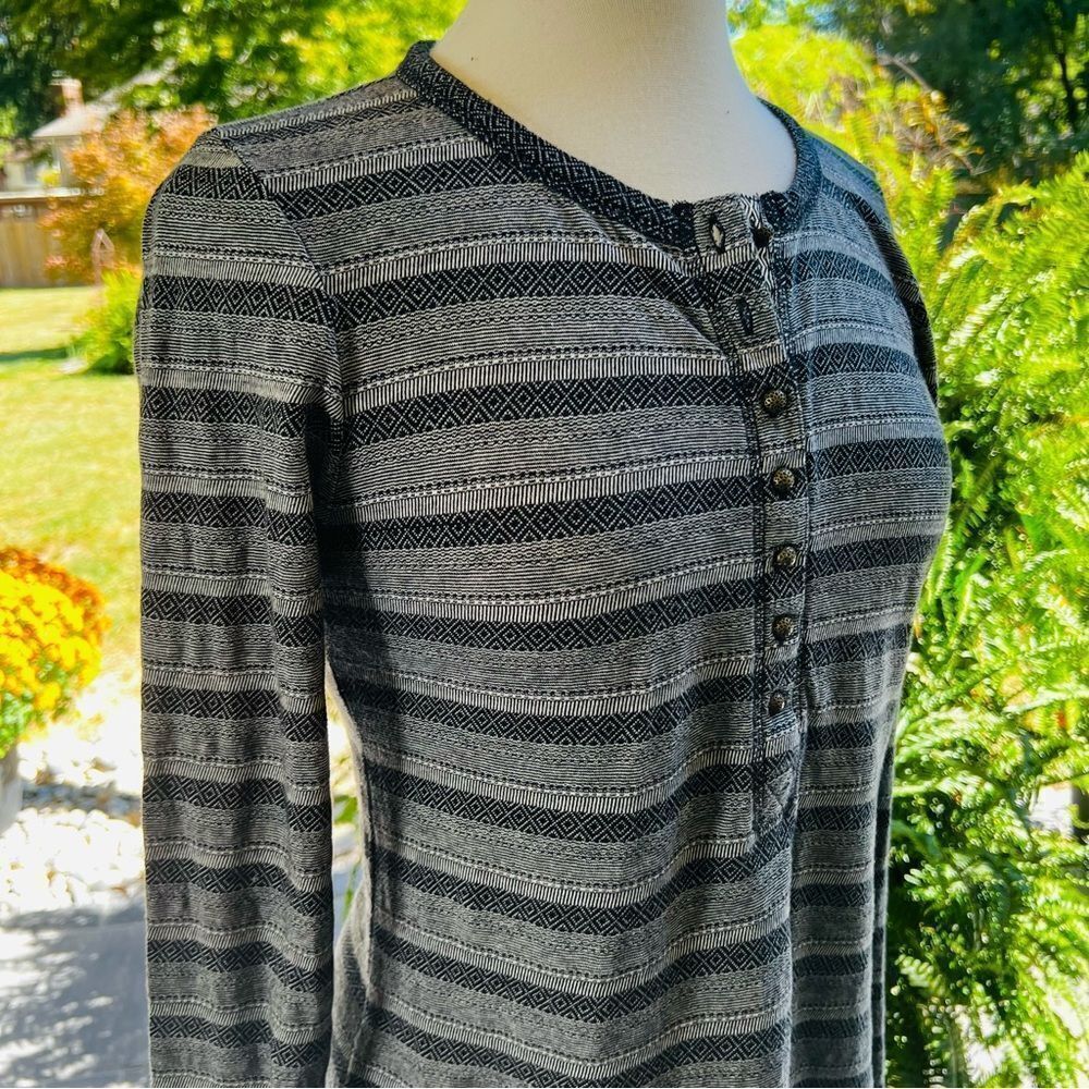Lucky Brand T-shirt Long Sleeve Multi Design Black Gray & White size Large